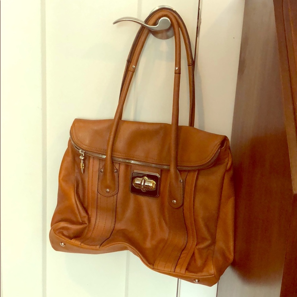 Beautiful leather handbag - B.Makowsky